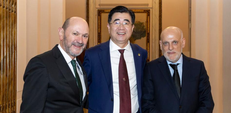 九游会登录入口-记者：中国足协与西甲合作为3年，将派中国教练赴西甲培训