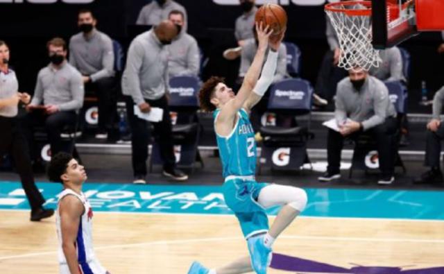 鲍尔复出状态火热不减 最佳新秀归属或已无悬念